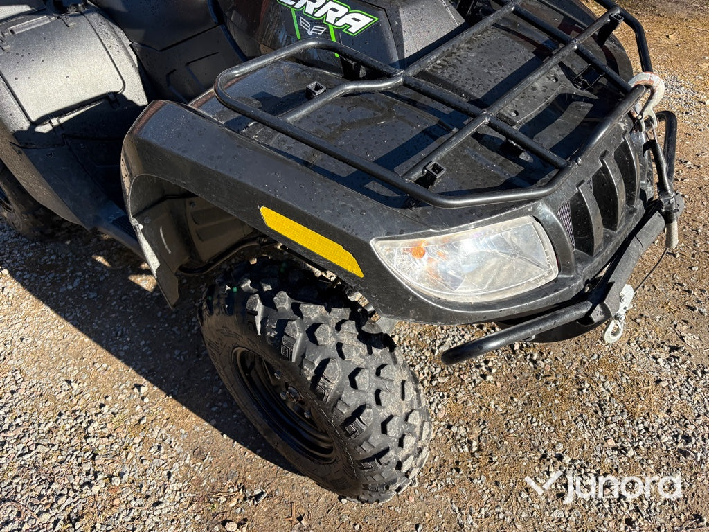 ATV - Arctic, TBX 700 XT, Med vagn + plogblad
