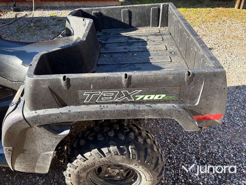 ATV - Arctic, TBX 700 XT, Med vagn + plogblad