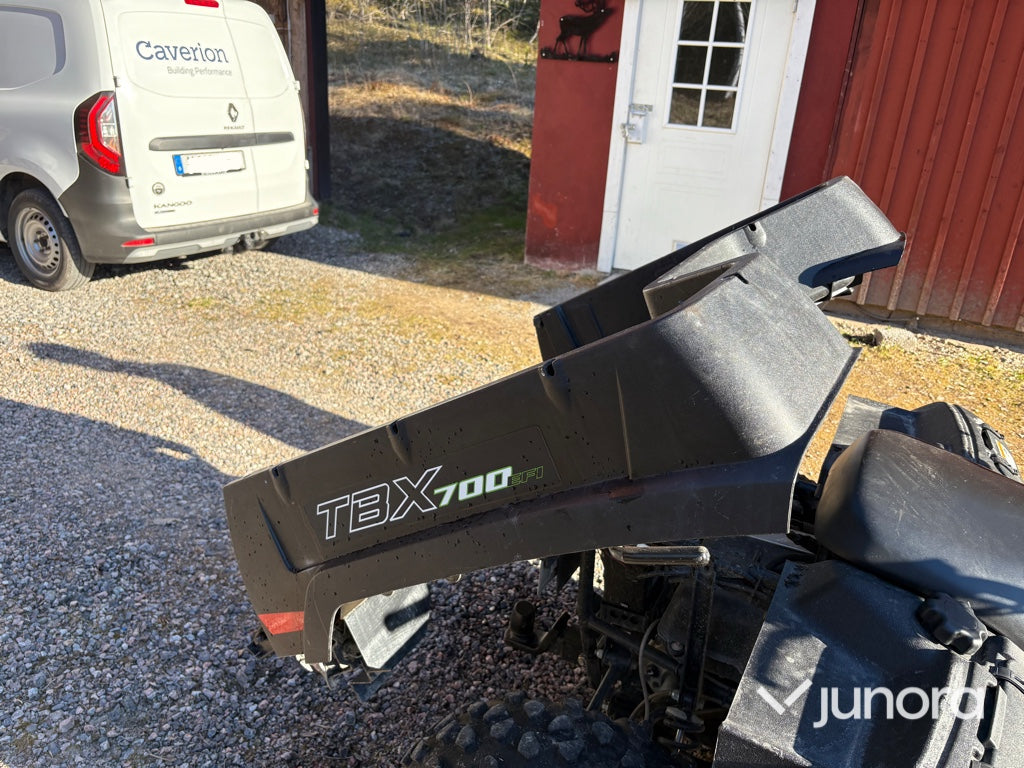 ATV - Arctic, TBX 700 XT, Med vagn + plogblad