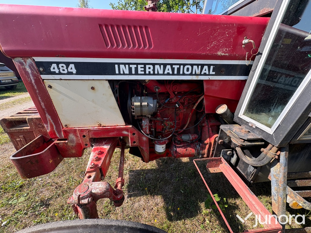 International 484 TA 50HK