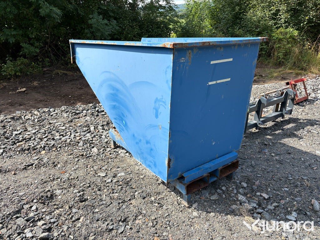 Container