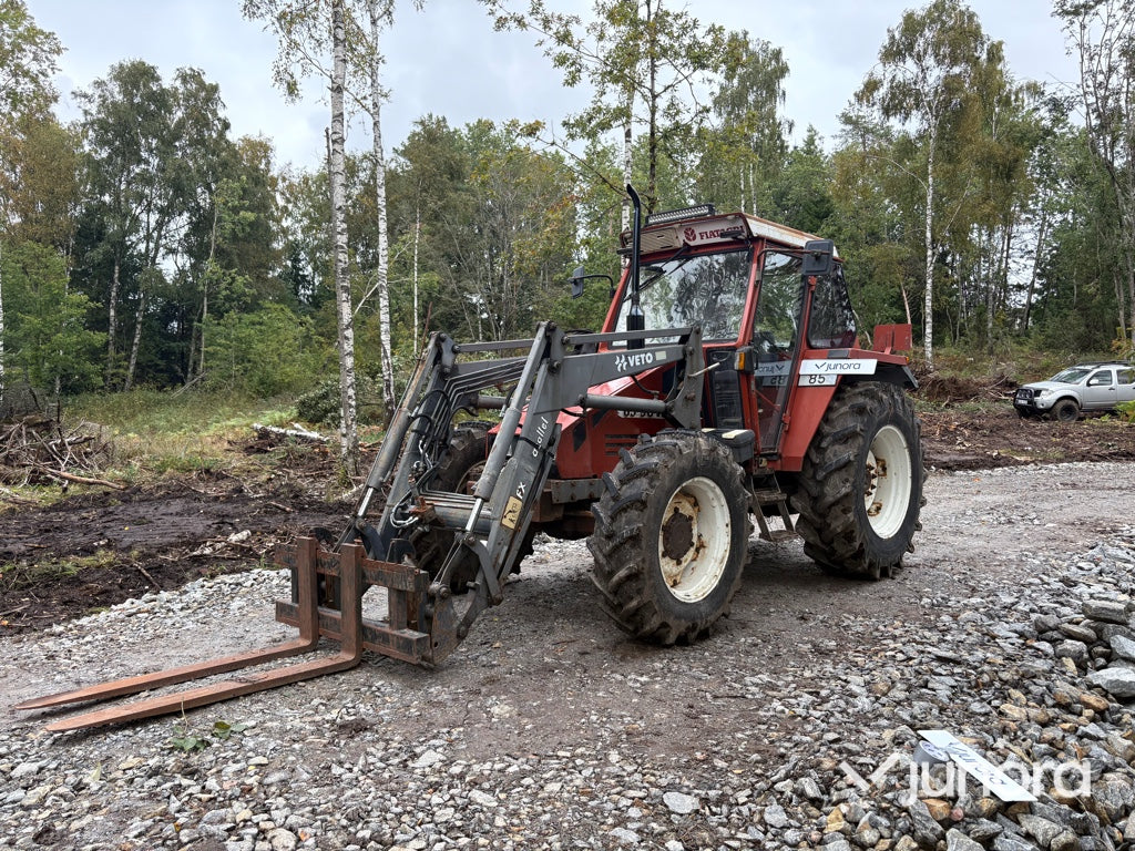 Traktor Fiat 65-90 DT