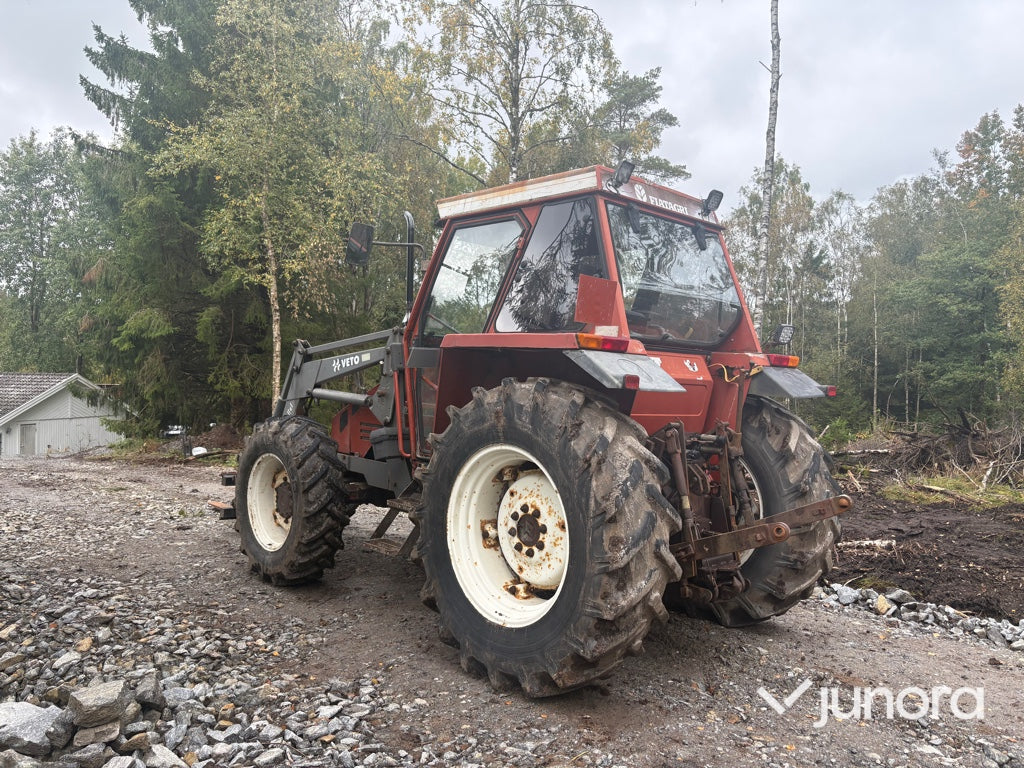 Traktor Fiat 65-90 DT