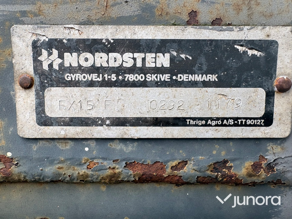Traktor Fiat 65-90 DT