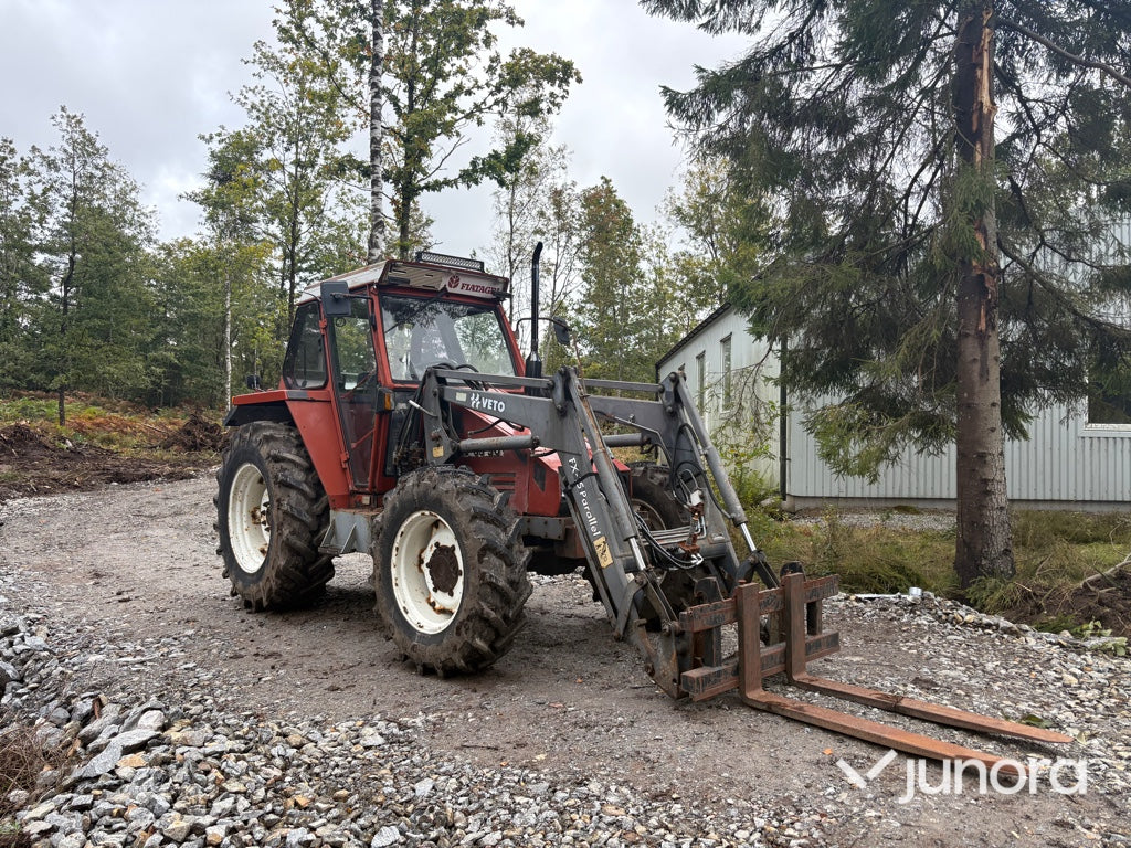 Traktor Fiat 65-90 DT