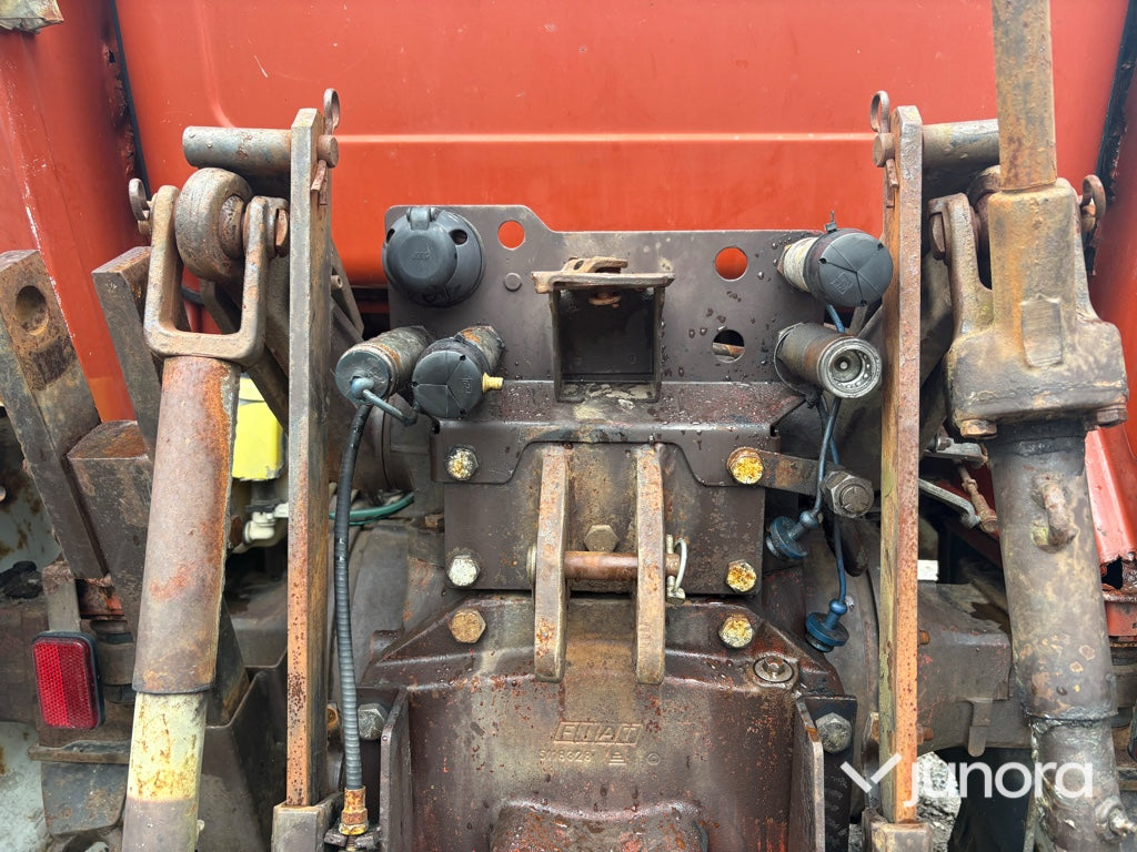 Traktor Fiat 65-90 DT