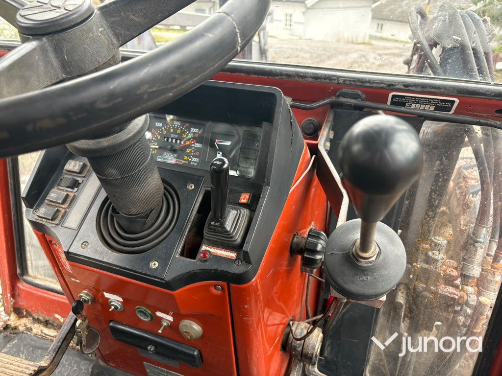 Traktor Fiat 65-90 DT