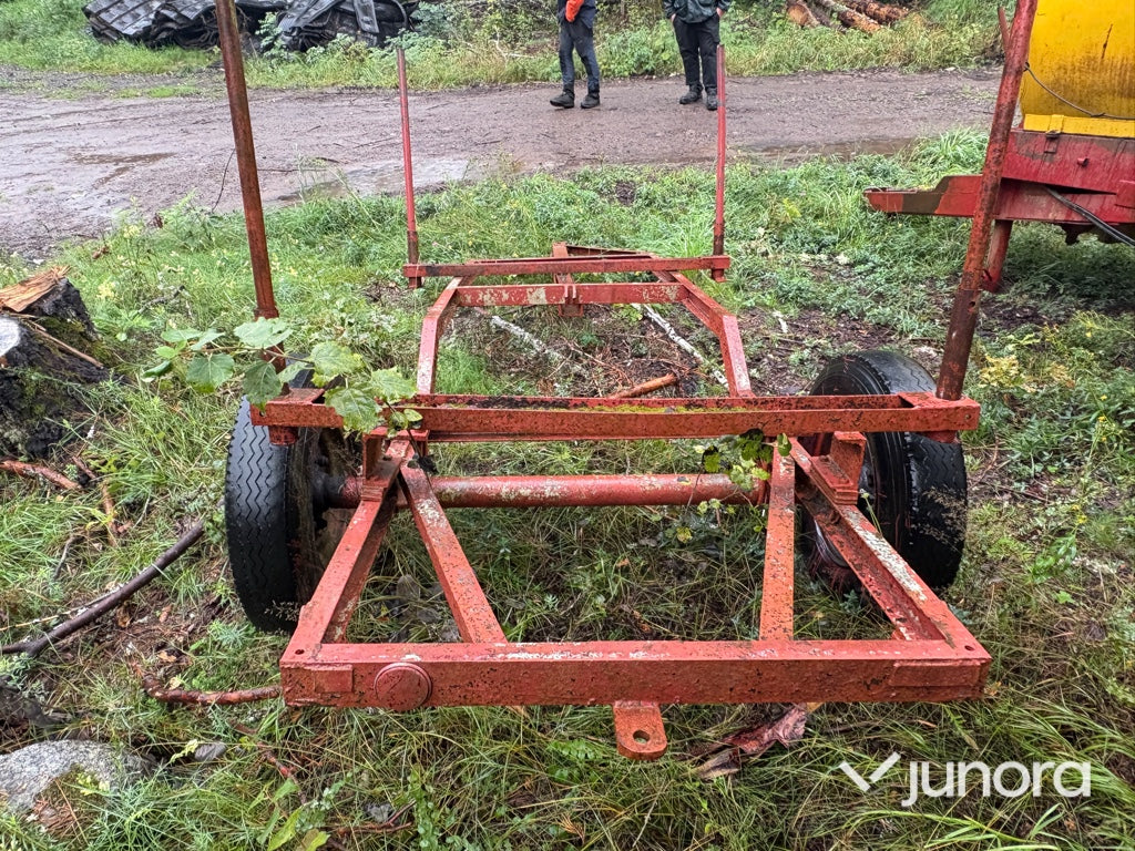 Skogskärra / Vedkärra