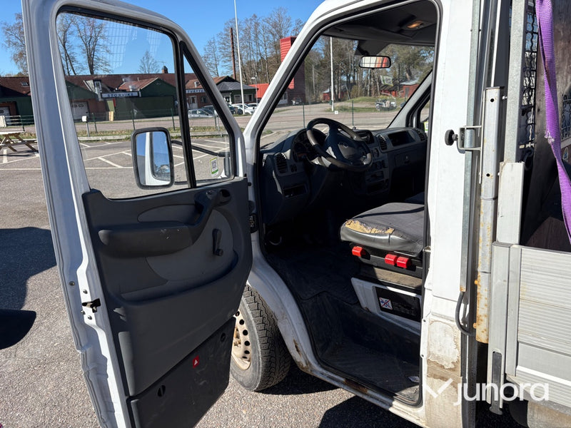 Lastbil - Mercedes-Benz 311 CDI med kran