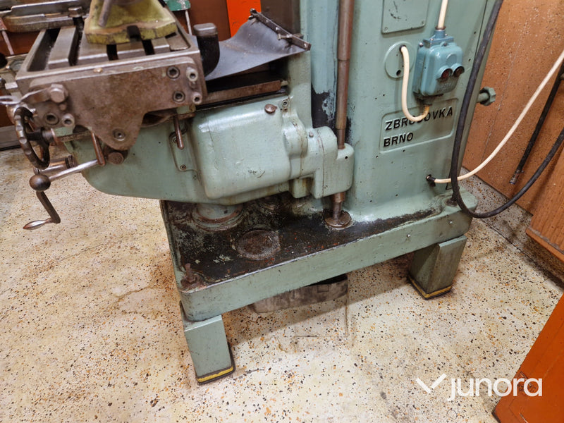 Fräs med borrspindel – Zbrojovka FV 32