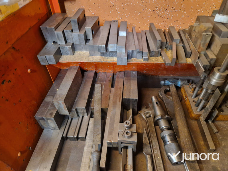 Fräs med borrspindel – Zbrojovka FV 32