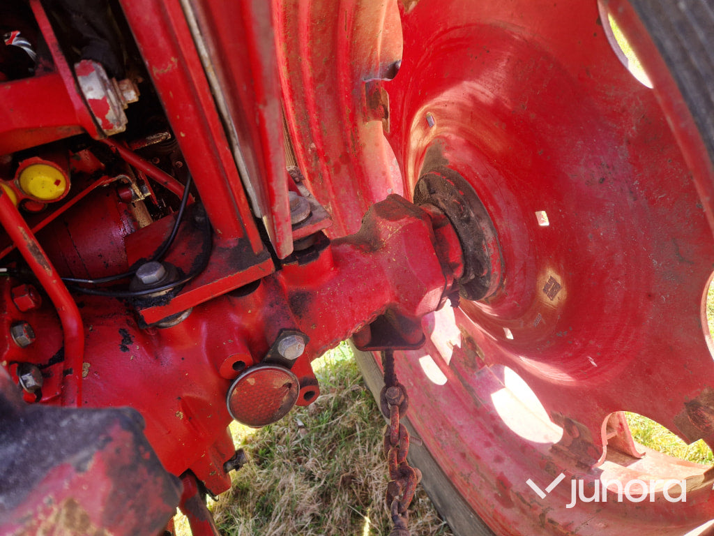 Traktor - Volvo BM 430 med Lima kran