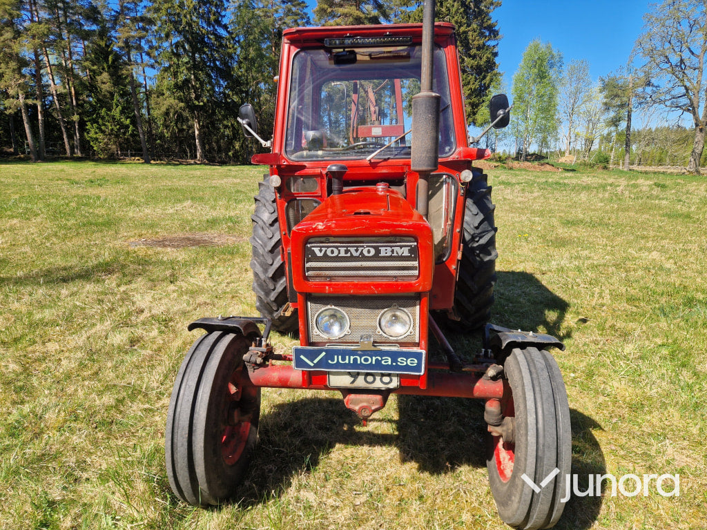 Traktor - Volvo BM 430 med Lima kran