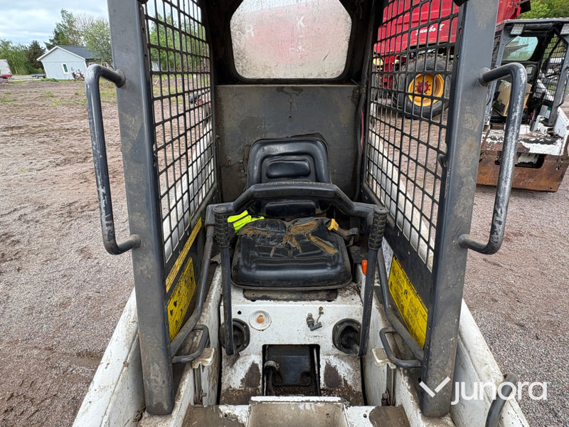 Bobcat 443