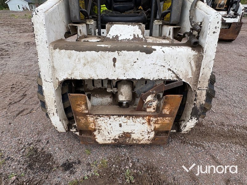 Bobcat 443