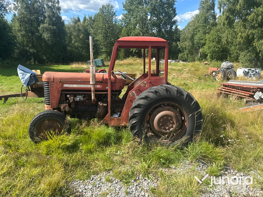 Traktorer - Massey Fergusson, 65