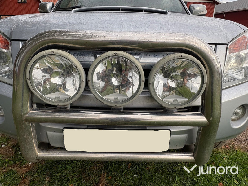Isuzu Crew 3.0 AT