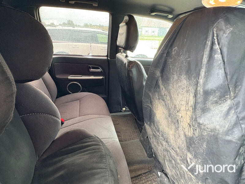 Isuzu Crew 3.0 AT