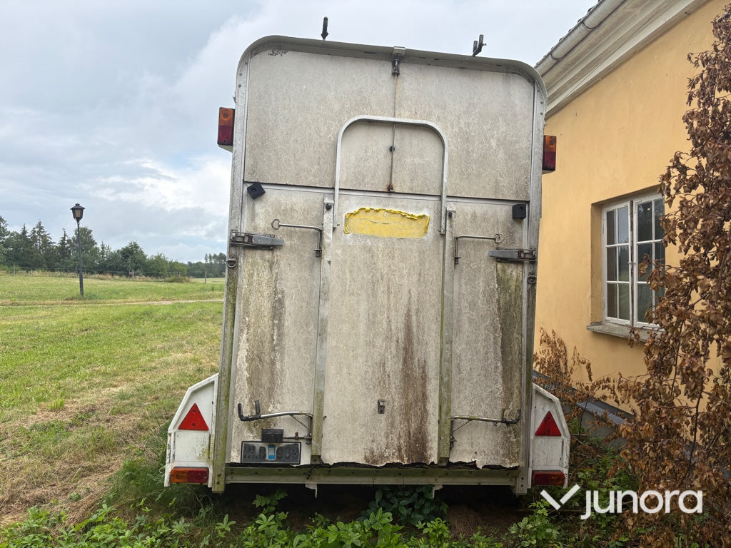 Hästtransport - Umesläp A40 150