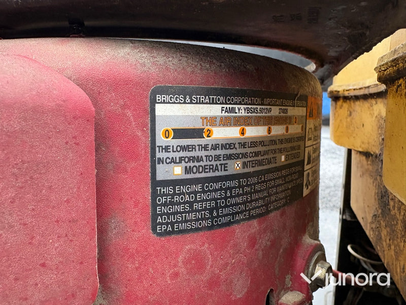 Åkgräsklippare - Husqvarna, CTH135