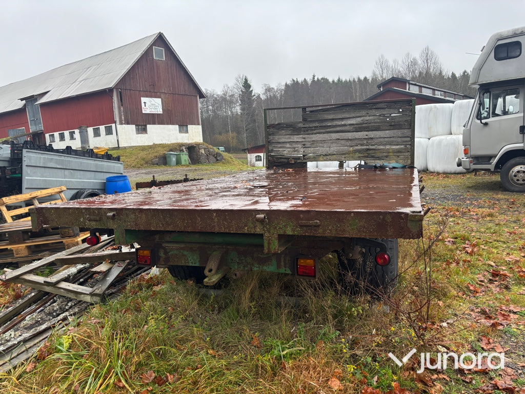 Tippkärra - 5,6 x 2,2 m