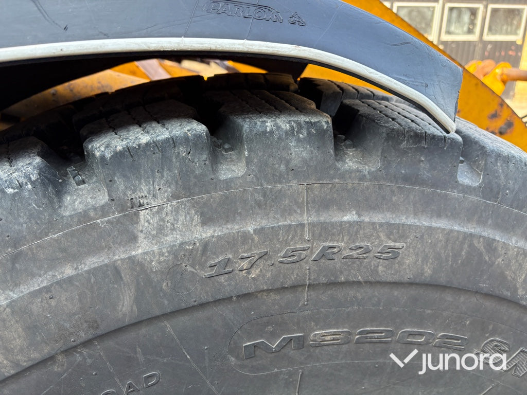 Hjullastare - JCB, 416 HT