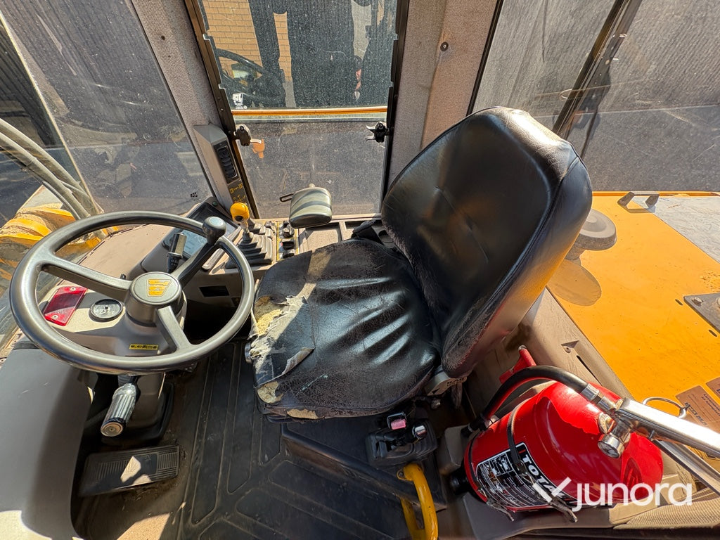 Hjullastare - JCB, 416 HT