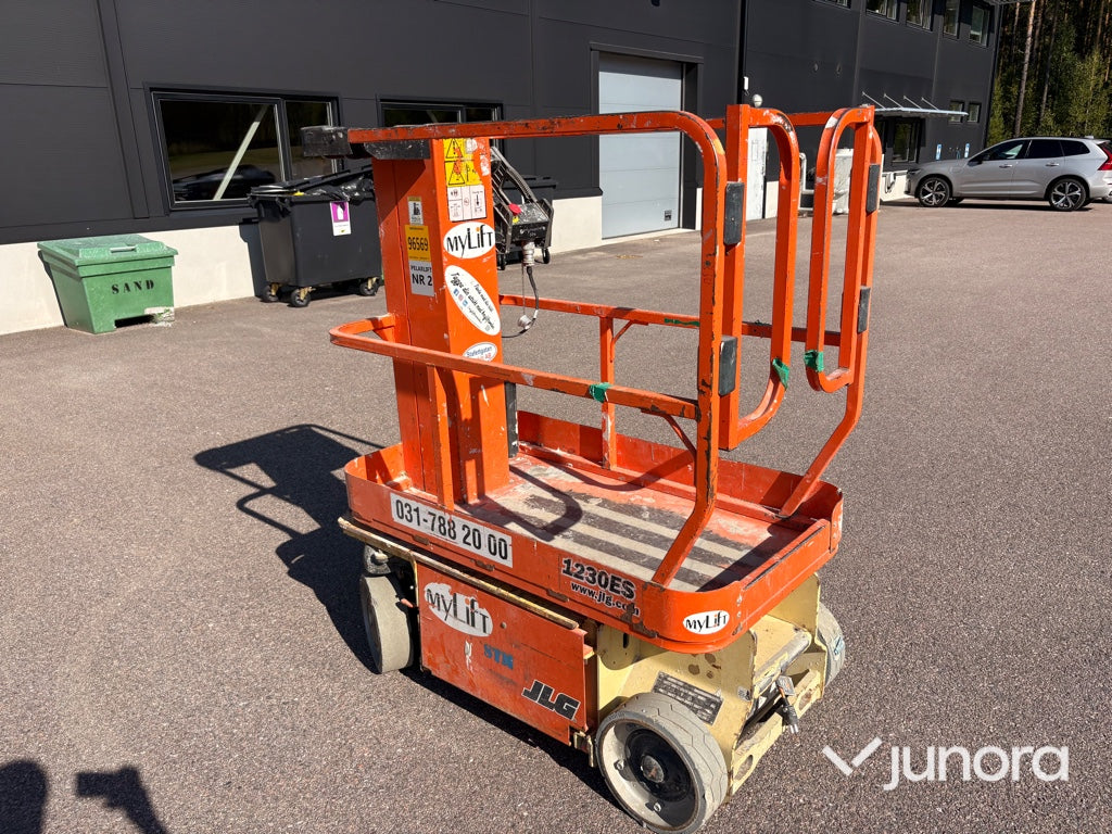 Pelarlift - JLG, 1230ES