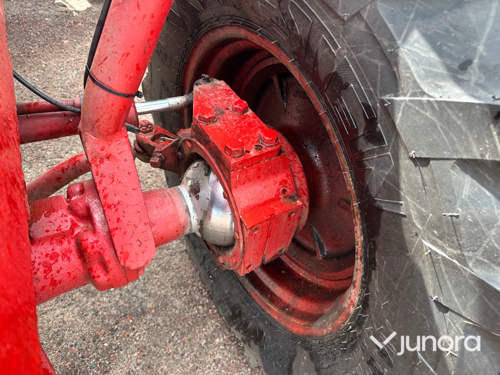 Traktor - Volvo, BM T814