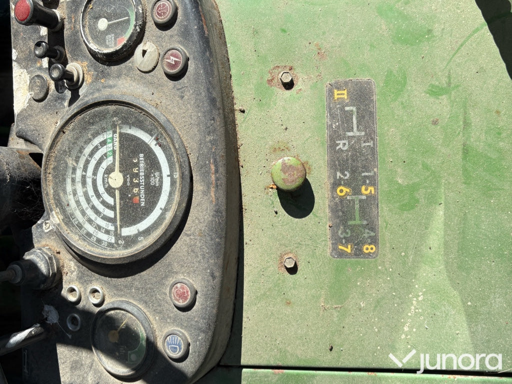 John Deere 1130 ink. 6st tillbehör.
