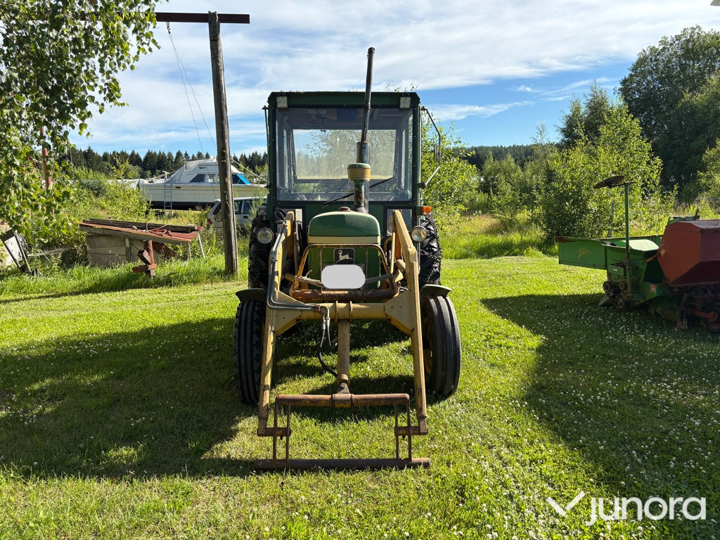John Deere 1130 ink. 6st tillbehör.
