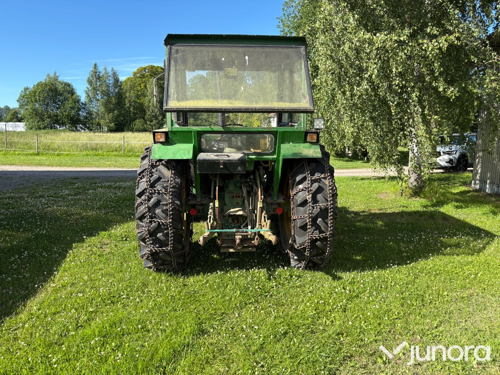 John Deere 1130 ink. 6st tillbehör.