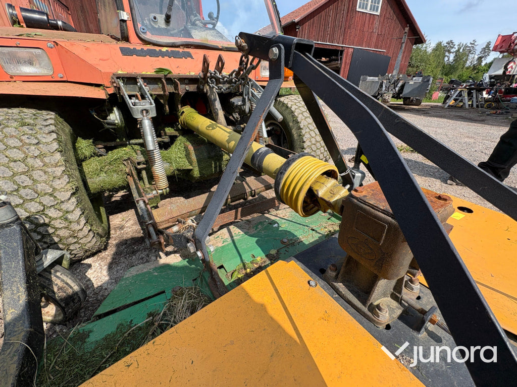 Trädgårdstraktor Bucher 800