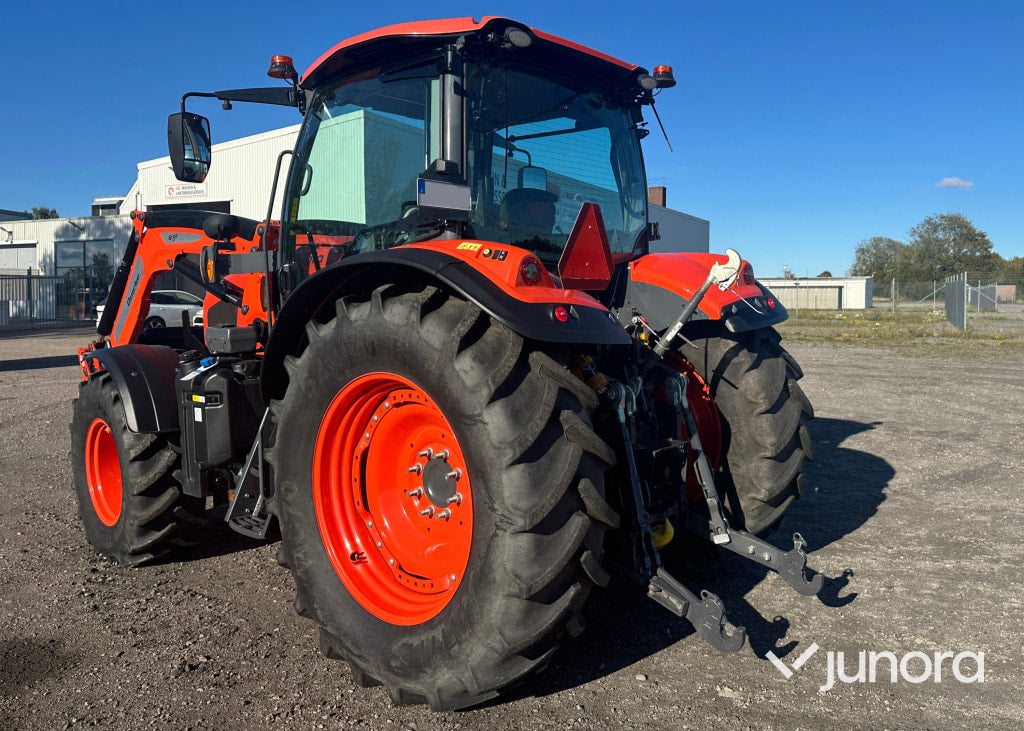 Kubota M6- 142 med lastare