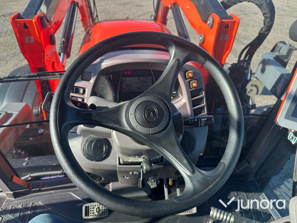 Kubota M6- 142 med lastare