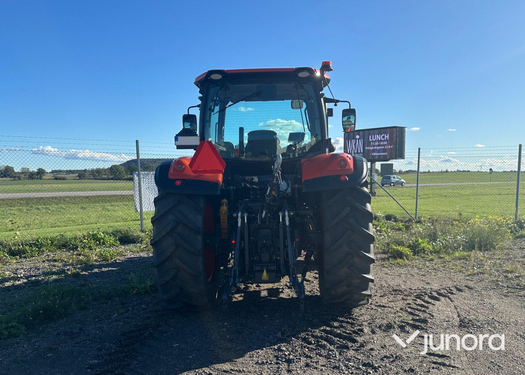 Kubota M6- 142 med lastare