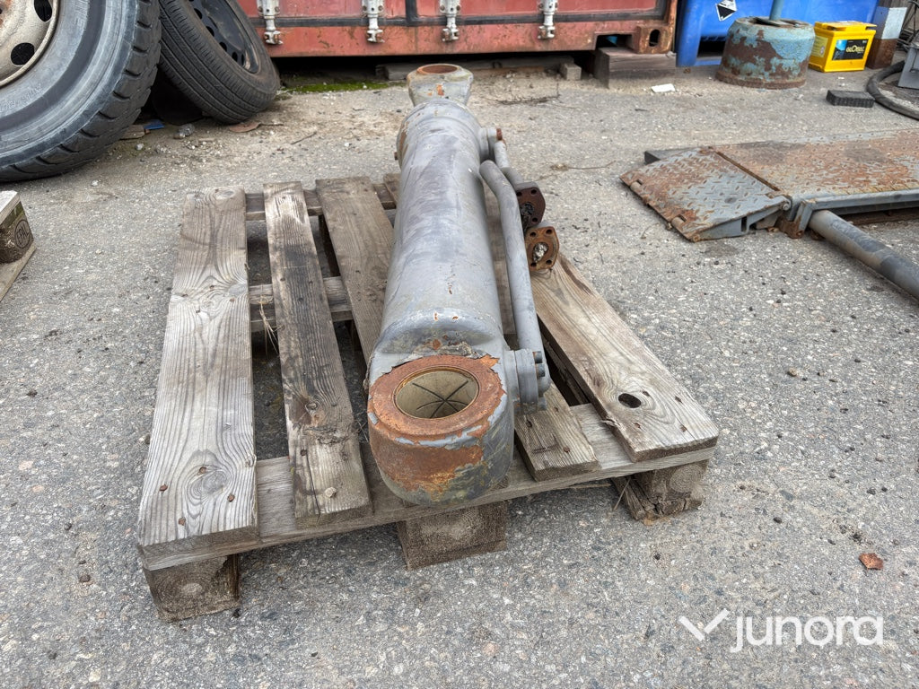 Lyftcylinder Volvo hjullastare