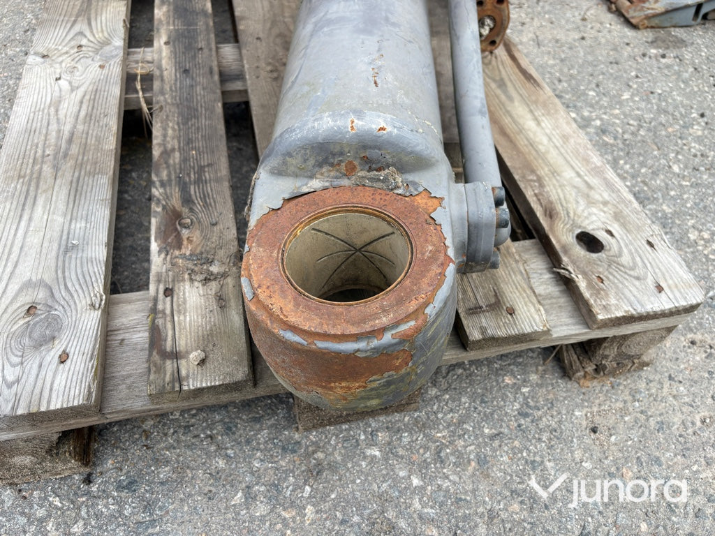 Lyftcylinder Volvo hjullastare