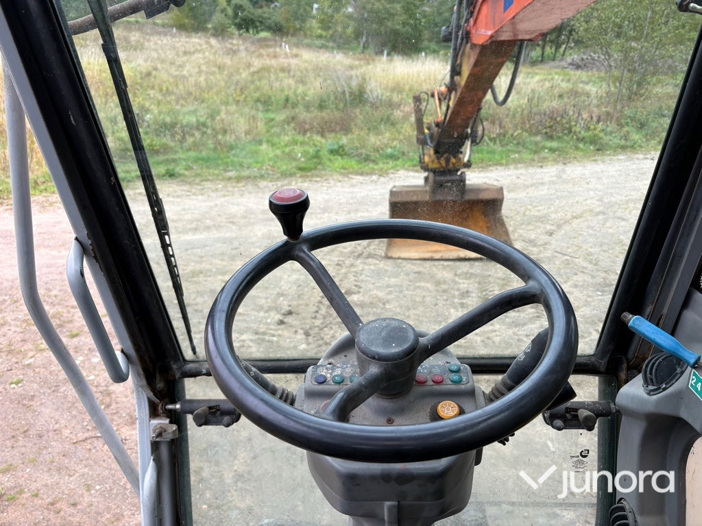 Hjulgrävare Fiat-Hitachi 130W.3
