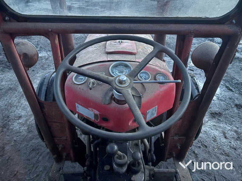 Traktor - Massey Ferguson 35X