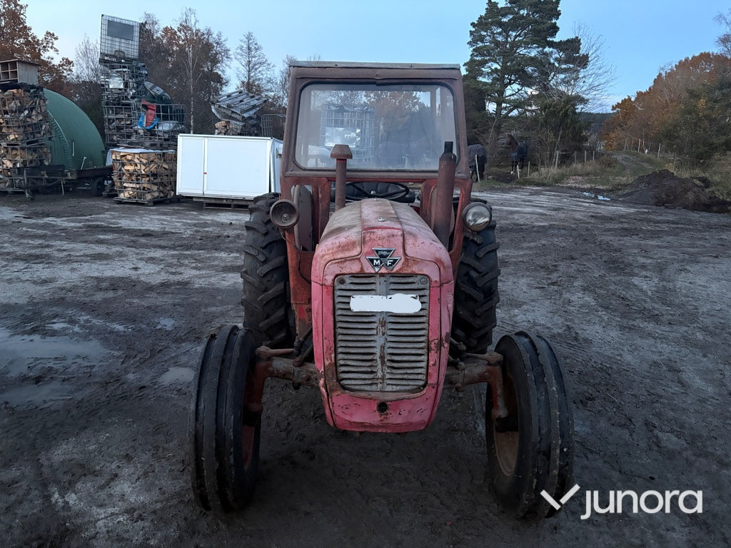 Traktor - Massey Ferguson 35X