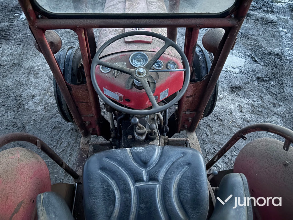 Traktor - Massey Ferguson 35X