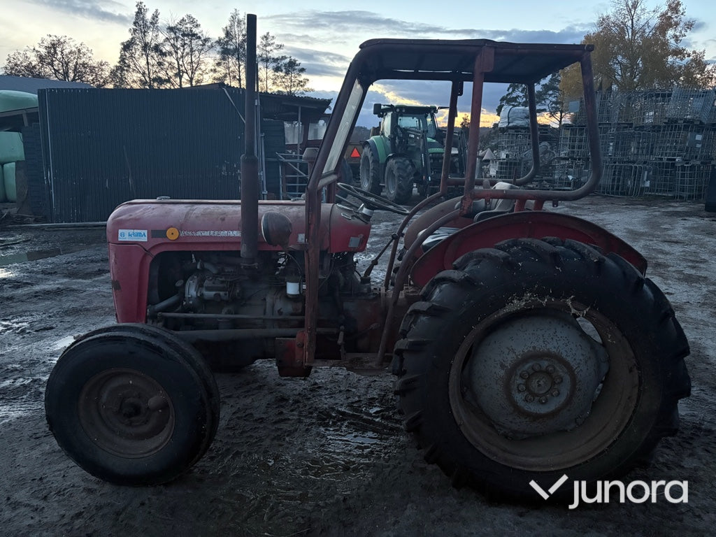 Traktor - Massey Ferguson 35X