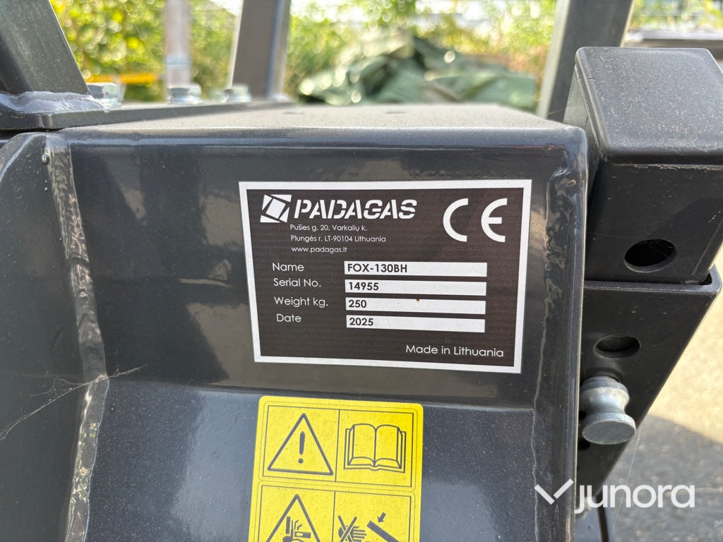 Kompaktlastare med redskap MultiOne 5.3K