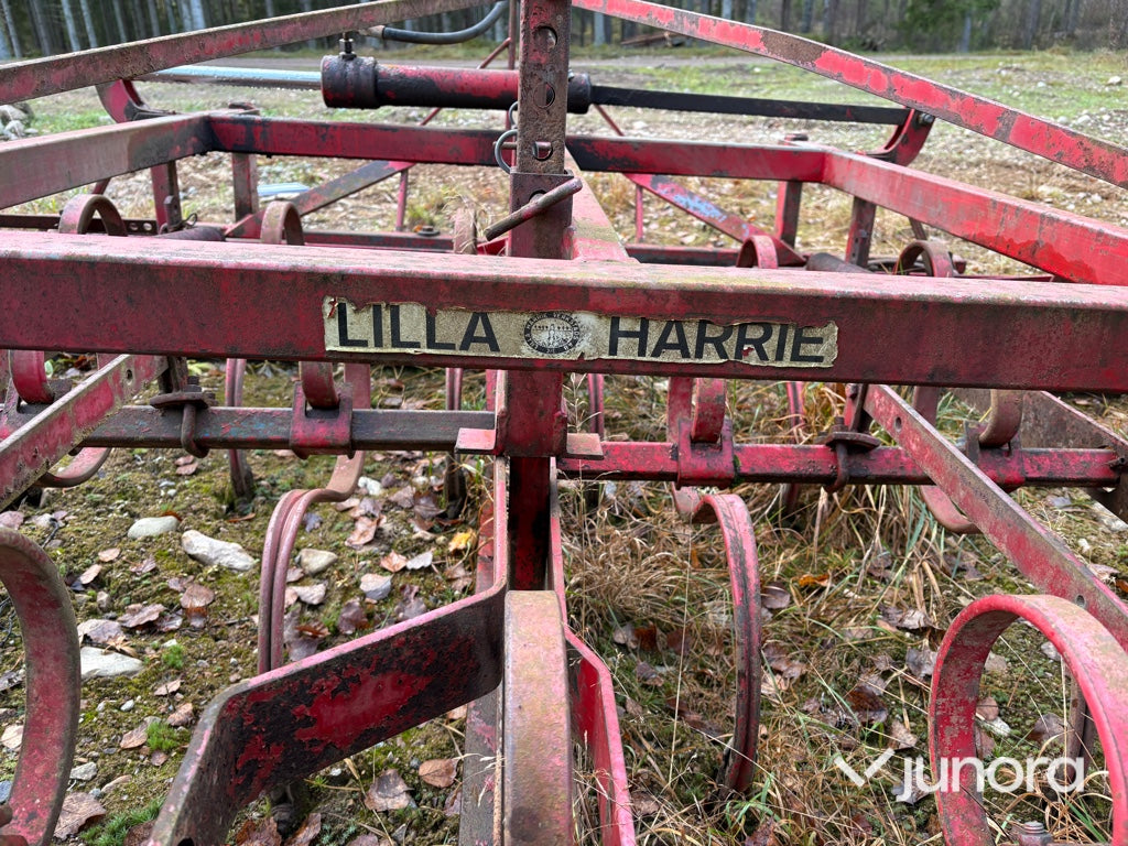 Fjäderpinnharv - Lilla Harrie