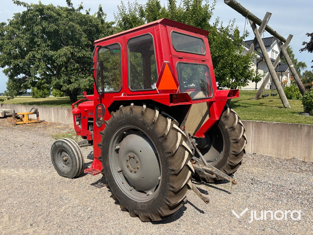 Traktor - Massey Ferguson 65 MP