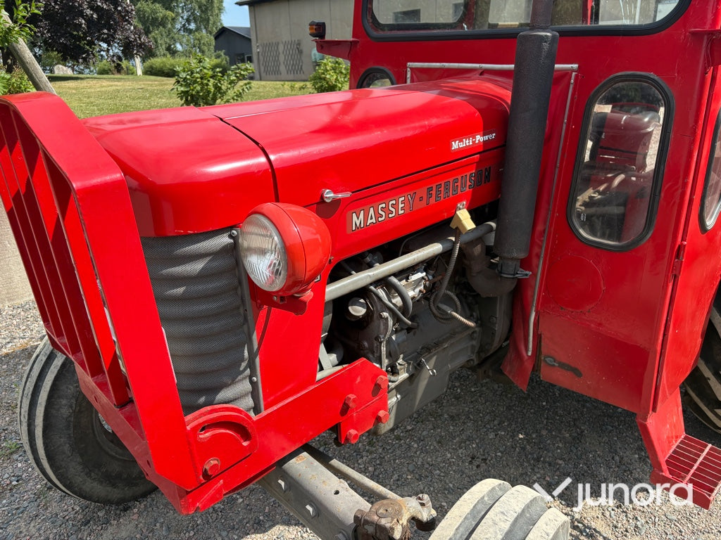 Traktor - Massey Ferguson 65 MP