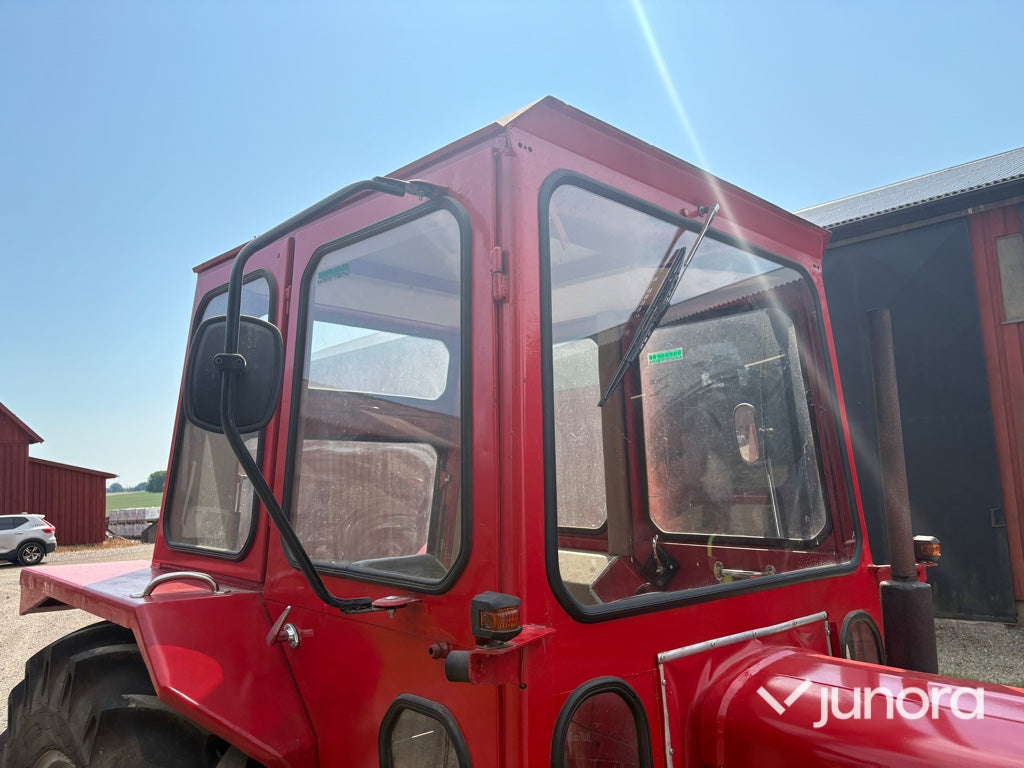 Traktor - Massey Ferguson 65 MP