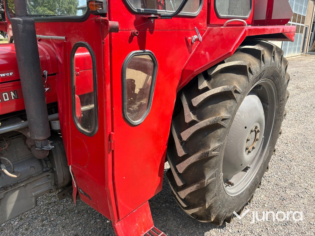 Traktor - Massey Ferguson 65 MP