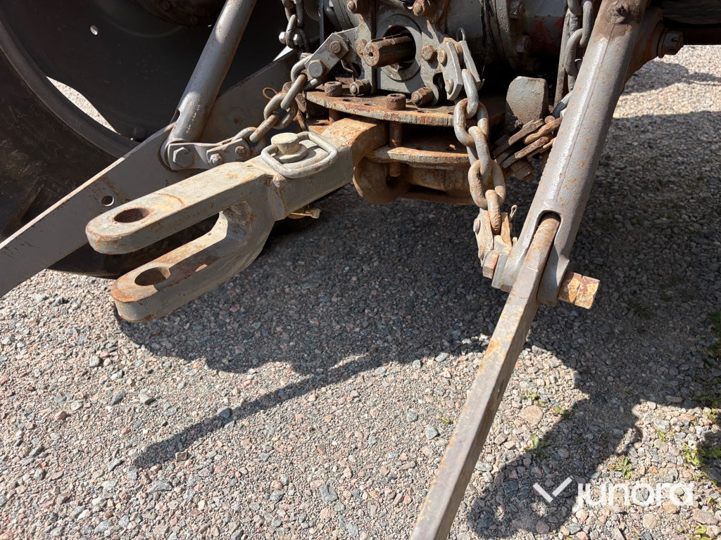 Traktor - Massey Ferguson 65 MP